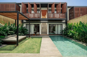 Red Sunset Villa - Canggu